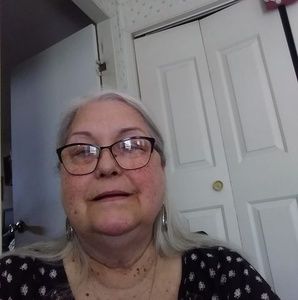 Meet your Posher, Debra